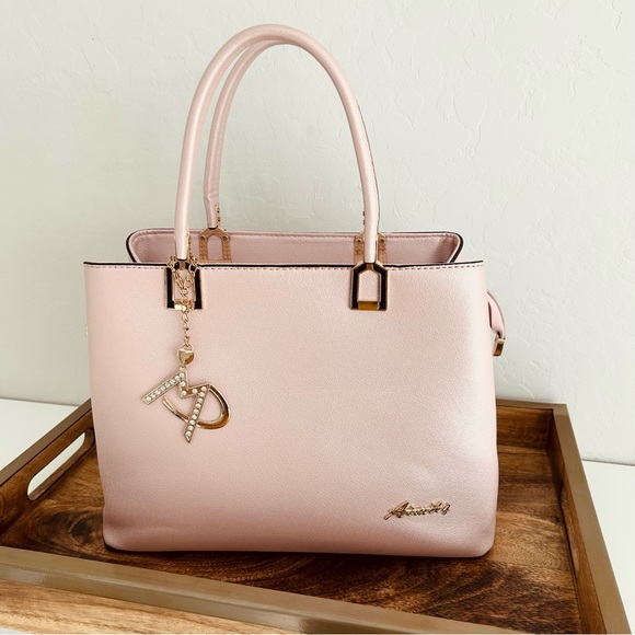 Aimily Bags Aimily Shoulder Purse Baby Pink With Charm Clean Like